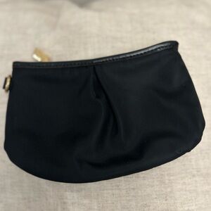 MZ Wallace Black Zip Up Pouch
Wristlet Nylon Patent Leather Trim
Makeup Bag